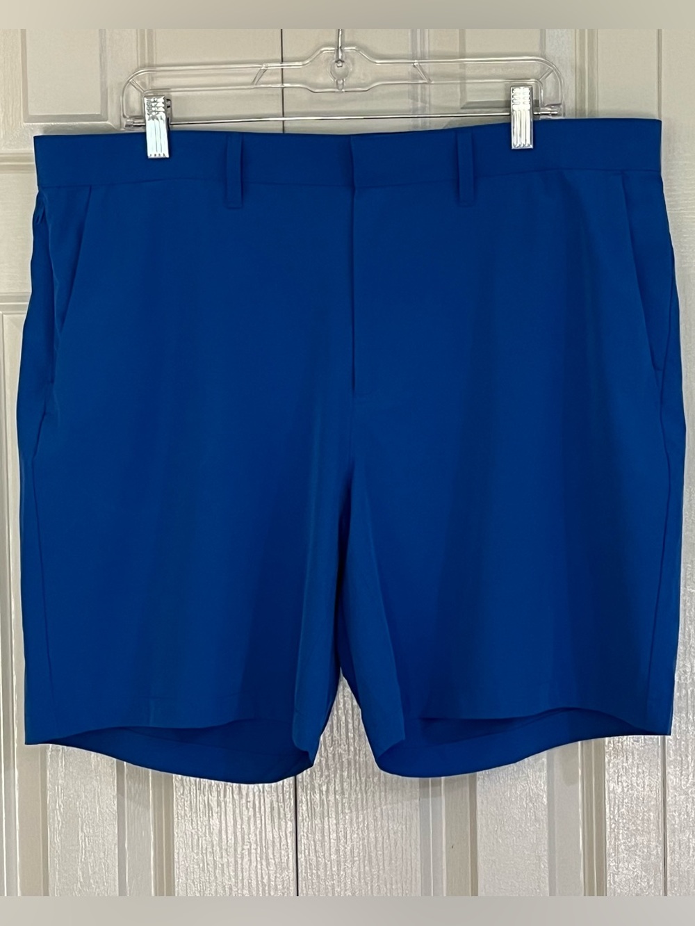Fabletics The Only Shorts Men's Blue Flat Front Stretch Performance Size XL